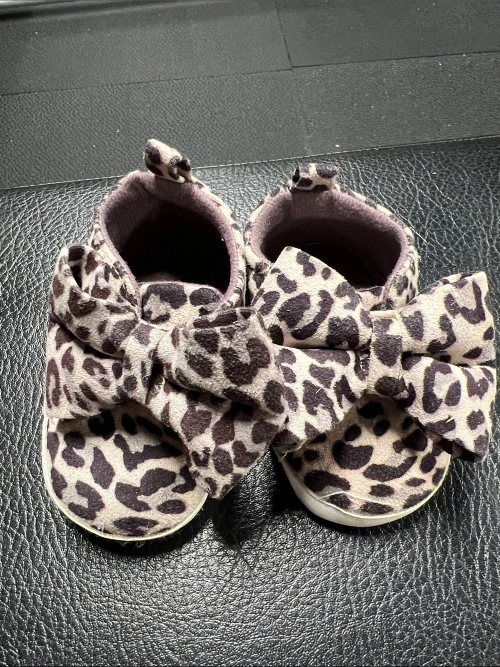Baby Girls Walker shoes 6-9month size good condition
